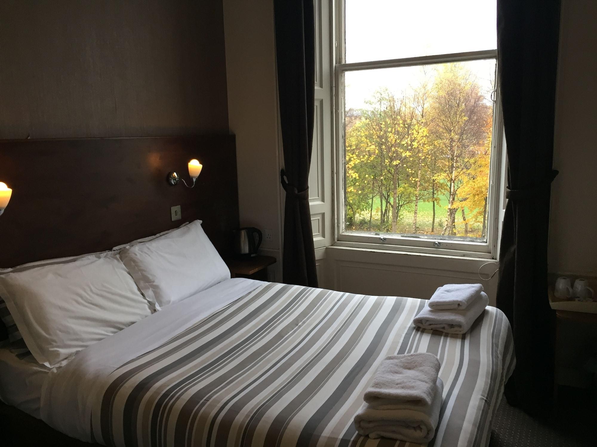 Edinburgh House Hotel Kültér fotó